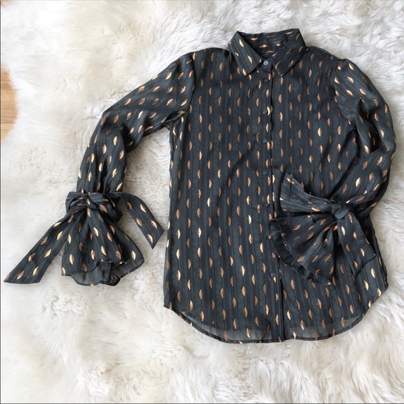 Banana Republic Tops - Banana Republic copper accent blouse Sz XS NWT 🆕